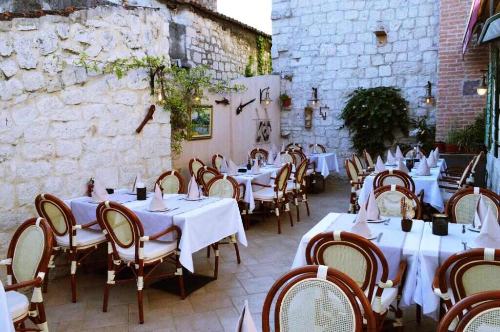 Alka Restaurant terrace in Trogir